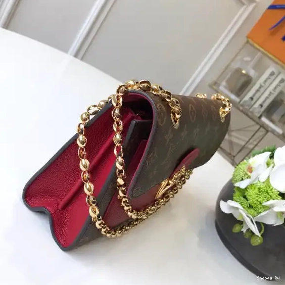 Vuitton Louis VICTOIRE 0623